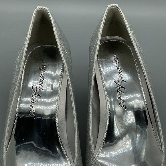 NEW Easy Street Women’s Chiffon Glitter Pumps Silver Size 8.5WW - Picture 6 of 10
